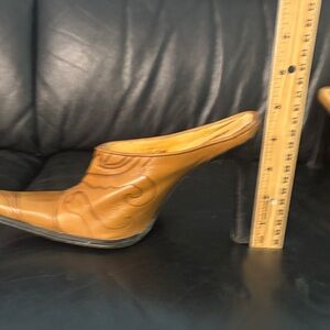 Michelle K Tan Leather Embossed Slip-On Mules